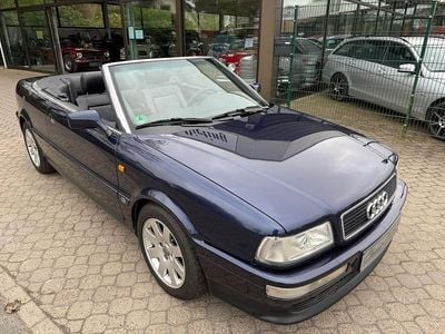 Second-hand Audi Cabriolet 116 CP (85 kW) 1997 Albastru Cabrio