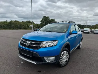 Gebraucht Dacia Sandero Prestige 90 PS (66 kW) 2016 Blau SUV