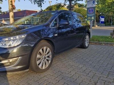Gebraucht Opel Astra 136 PS (100 kW) 2015 Schwarz Kombi