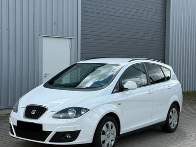 Second-hand Seat Altea XL 105 CP (77 kW) 2014 Alb Monovolum