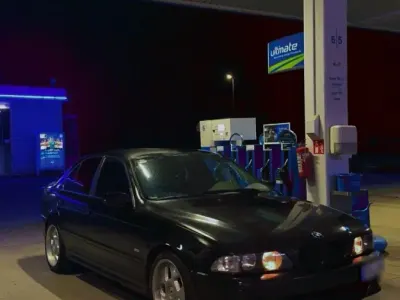 Gebraucht BMW 520 M Sport 150 PS (110 kW) 1999 Schwarz Limousine