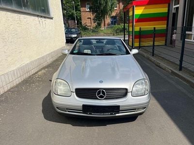 Gebraucht Mercedes SLK200 136 PS (100 kW) 2000 Silber Cabrio