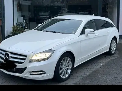 Gebraucht Mercedes CLS350 Shooting Brake 265 PS (194 kW) 2014 Weiß Kombi