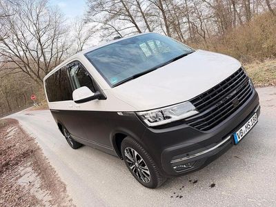 Gebraucht VW Multivan Generation Six 150 PS (110 kW) 2022 Weiß Van
