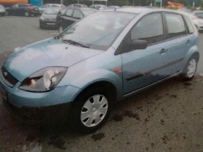 Blau Gebraucht 2007 Ford Fiesta Kleinwagen | 2.800 € (Fairer Preis)