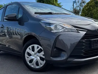 Second-hand Toyota Yaris Comfort 69 CP (50 kW) 2019 Gri Hatchback