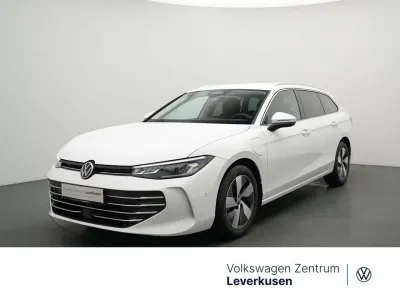 Usata VW Passat Business 204 CV (150 kW) 2025 Bianco Berlina