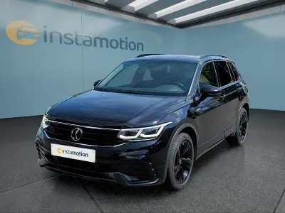 Gebraucht VW Tiguan R-line 150 PS (110 kW) 2024 Schwarz SUV