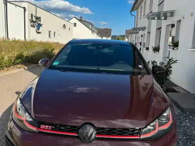 Gebraucht VW Golf VII GTI 245 PS (180 kW) 2018 Andere farben Limousine