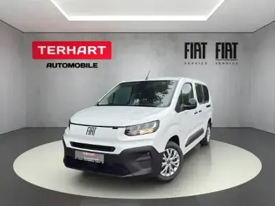 Ny Fiat Doblò 136 HK (100 kW) 2025 Sort MPV