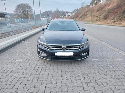 Schwarz Gebraucht 2023 VW Passat IQ Drive Kombi | 21.500 € (Guter Preis)