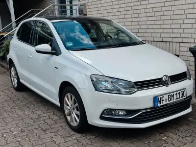 Gebraucht VW Polo LOUNGE 90 PS (66 kW) 2015 Weiß Limousine