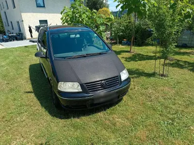 Gebraucht VW Sharan 161 PS (118 kW) 2004 Schwarz Van / Kleinbus
