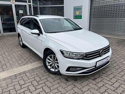 Usata VW Passat Business 150 CV (110 kW) 2020 Bianco Station wagon