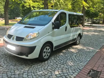 Gebraucht Renault Trafic 90 PS (66 kW) 2012 Weiß Van / Kleinbus