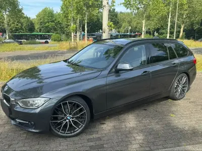 Gebraucht BMW 320 Cabriolet Sport Line 184 PS (135 kW) 2012 Grau Cabrio