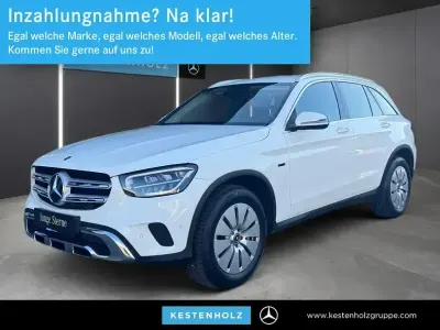 Gebraucht Mercedes GLC300e 306 PS (225 kW) 2021 Weiß SUV