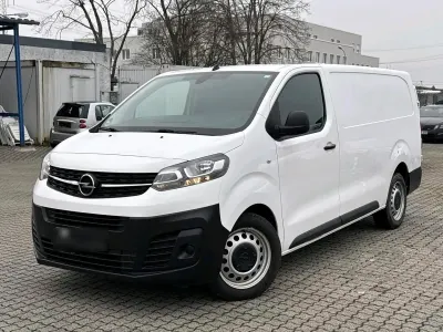 Gebraucht Opel Vivaro-e Combi 130 PS (95 kW) 2022 Weiß Van / Kleinbus