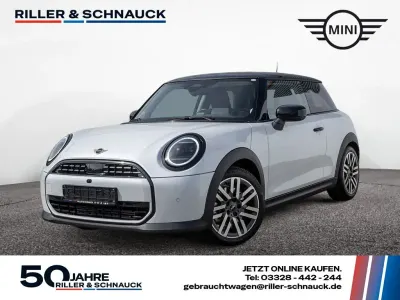 Gebraucht Mini Cooper Classic 114 kW (156 PS) 2025 Weiß Kleinwagen
