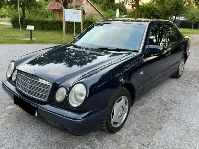 Gebraucht Mercedes E200