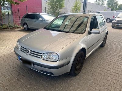 VW Golf IV