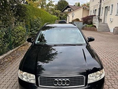 Gebraucht Audi A4 131 PS (96 kW) 2001 Schwarz Kombi