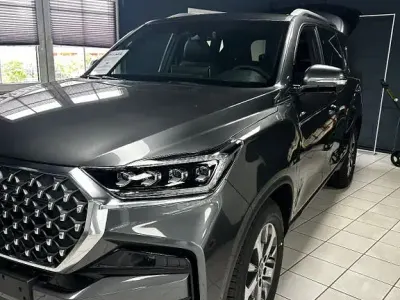 Neu KGM Rexton 201 PS (147 kW) 2026 Grau SUV