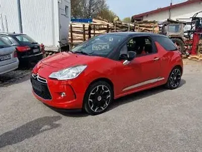 Gebraucht Citroën DS3 Sport Chic 156 PS (114 kW) 2011 Rot Kleinwagen