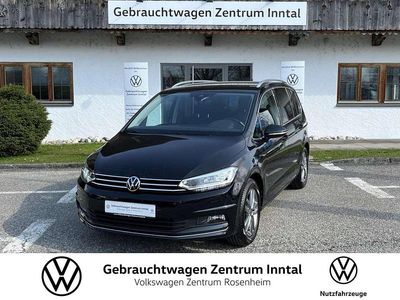 Gebraucht VW Touran Highline 150 PS (110 kW) 2022 Schwarz Van / Kleinbus