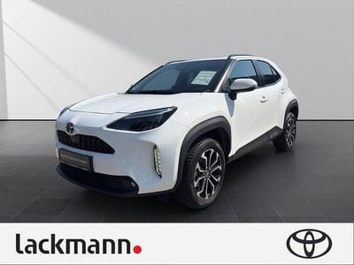 Usata Toyota Yaris Hybrid Team 131 CV (96 kW) 2024 Bianco Utilitaria