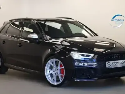 Gebraucht Audi RS3 Ambiente 400 PS (294 kW) 2018 Schwarz Limousine