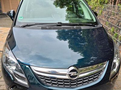 Opel Zafira Tourer