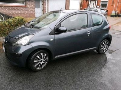 Gebraucht Toyota Aygo 68 PS (50 kW) 2007 Schwarz Kleinwagen