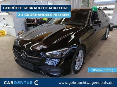 Gebraucht Mercedes C200 Avantgarde 163 PS (119 kW) 2023 Ung schwarz unilack Limousine