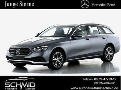 Grau Gebraucht 2022 Mercedes E220 Avantgarde Limousine | 34.850 € (Superpreis)