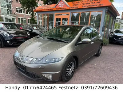 Gebraucht Honda Civic 140 PS (102 kW) 2006 Grau Limousine
