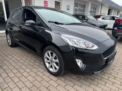 Gebraucht Ford Fiesta Cool & Connect 101 PS (74 kW) 2020 Schwarz Kleinwagen