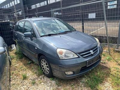 Suzuki Liana