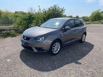 Usata Seat Ibiza Style 90 CV (66 kW) 2015 Grigio Utilitaria