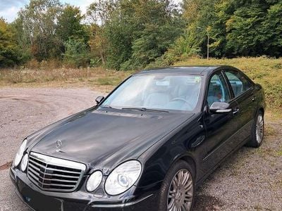 Gebraucht Mercedes E420 Avantgarde 314 PS (230 kW) 2008 Schwarz Limousine