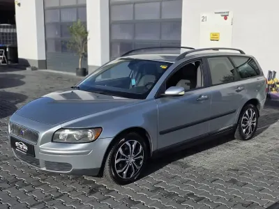 Gebraucht Volvo V50 125 PS (91 kW) 2006 Silber Kombi