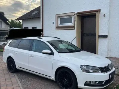 Gebraucht VW Passat 105 PS (77 kW) 2013 Weiß Kombi