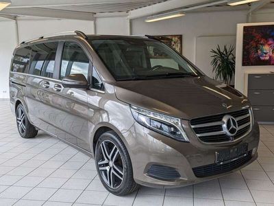 gebraucht Mercedes V220 AVANTG EDIT Lang 8 Sitze Burmester 360 Com