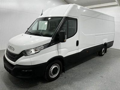 Gebraucht Iveco Daily 156 PS (114 kW) 2023 Weiss (bianco ic 194) Van