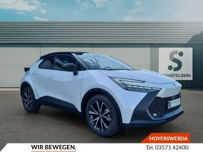 Neu Toyota C-HR 197 PS (144 kW) 2025 Platinumweiß perleffekt SUV