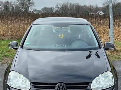 Gebraucht VW Golf IV 75 PS (55 kW) 2004 Schwarz Kleinwagen