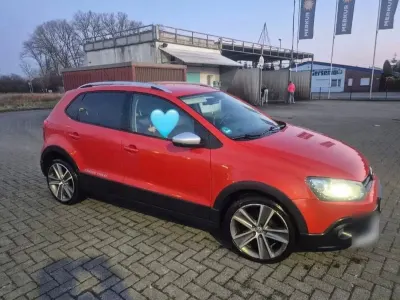 Gebraucht VW Polo Cross 105 PS (77 kW) 2013 Orange Kleinwagen