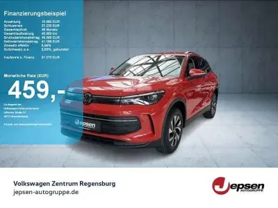 Gebraucht VW Tiguan R 204 PS (150 kW) 2025 Rot SUV