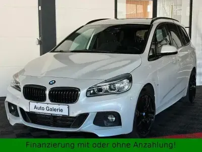 Gebraucht BMW 220 Gran Tourer M Sport 190 PS (139 kW) 2016 Weiß Van / Kleinbus