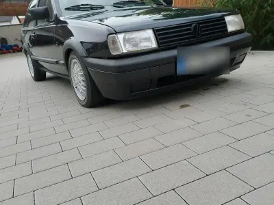 Gebraucht VW Polo 113 PS (83 kW) 1991 Schwarz Coupé